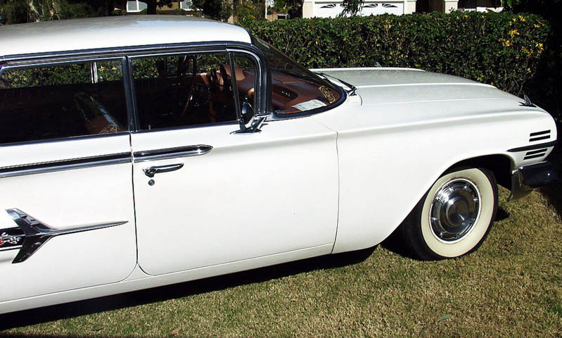 1960 Impala Sport Sedan 31kmiles 5.jpg